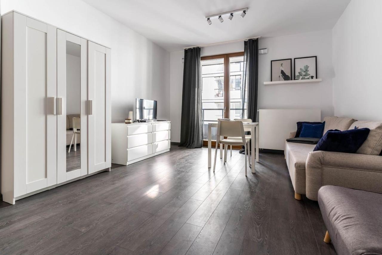 Golden Apartments Warsaw - Bright And Modern Apartments -Premium Building In Top Location- Solidarnosci מראה חיצוני תמונה